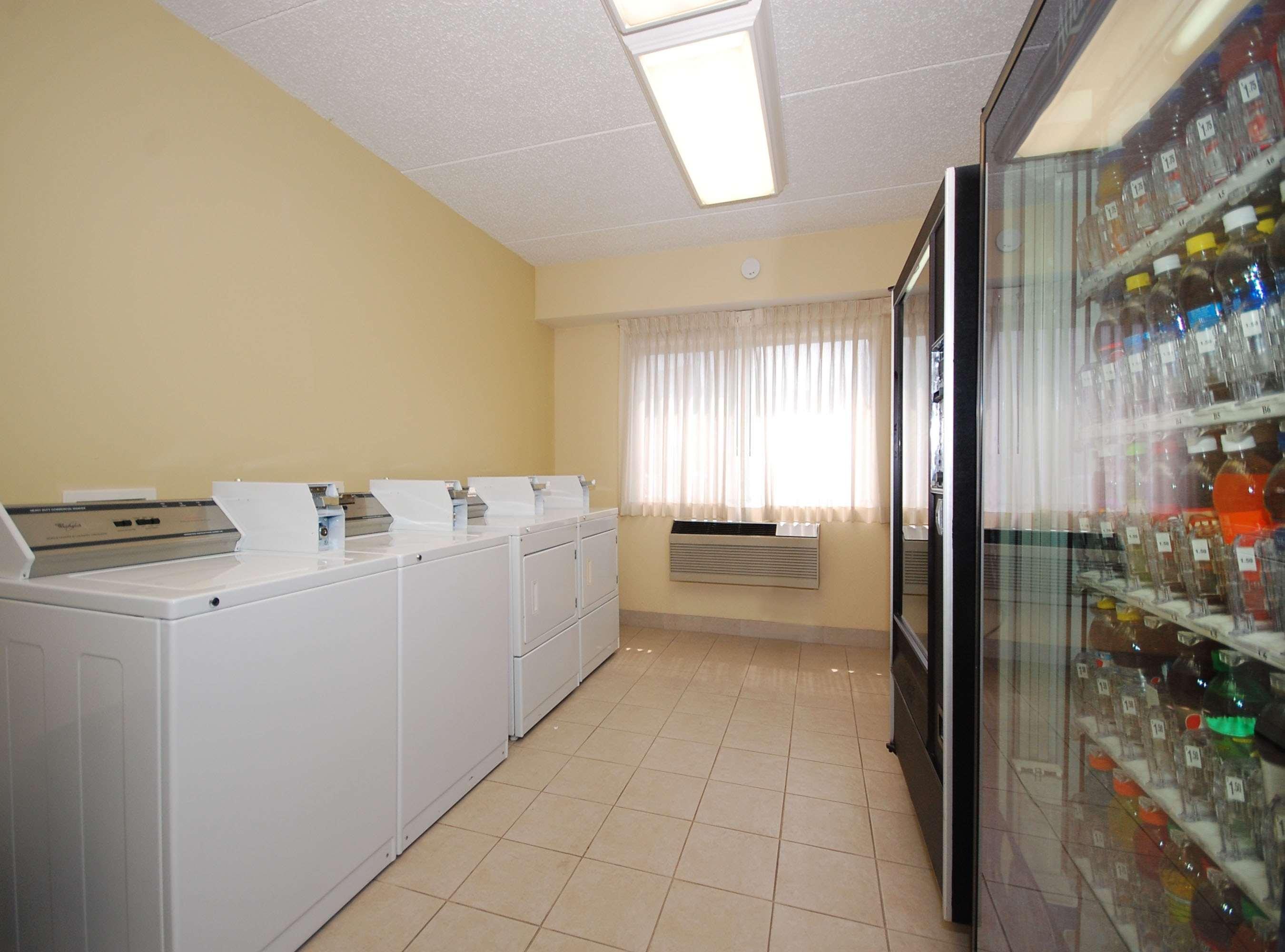 Best Western Plus Franklin Square Inn Troy Létesítmények fotó